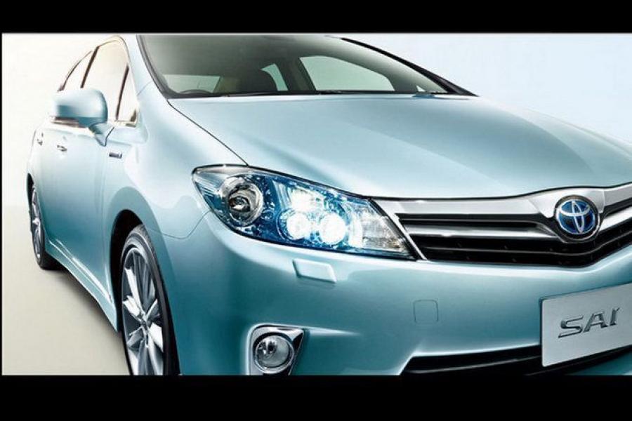 Toyota Sai Hybrid 2010 года  (фото 14 из 16)